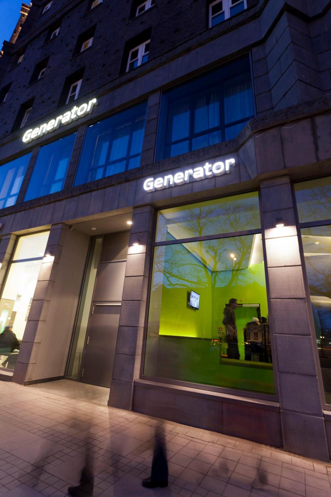 Vandrerhjem Generator